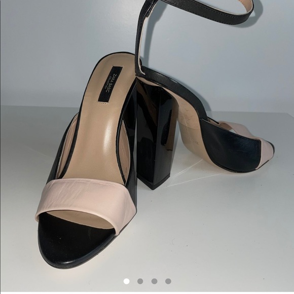 Zara heels with unique triangle heel - Picture 2 of 4